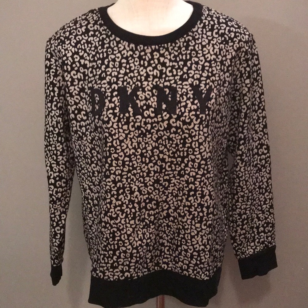 Donna Karan New York -DKNY sweatshirt